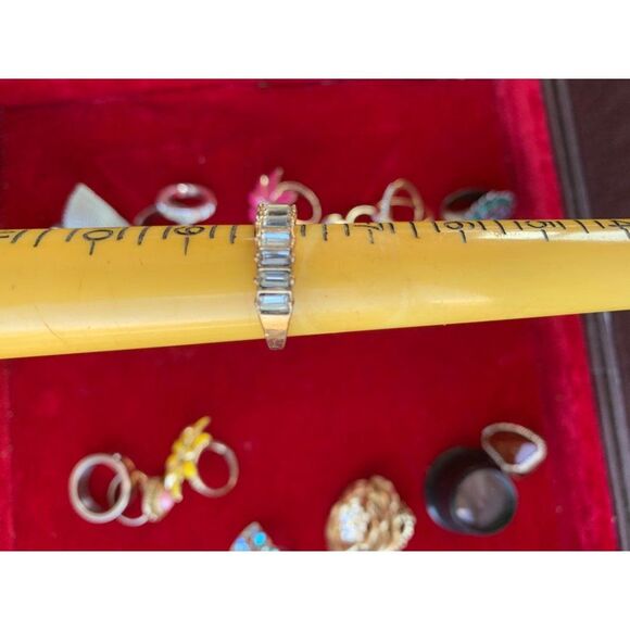 Eternity CZ Ring Emerald Cut Baguette Half Band SIZE 8 - EUC - Picture 6 of 8
